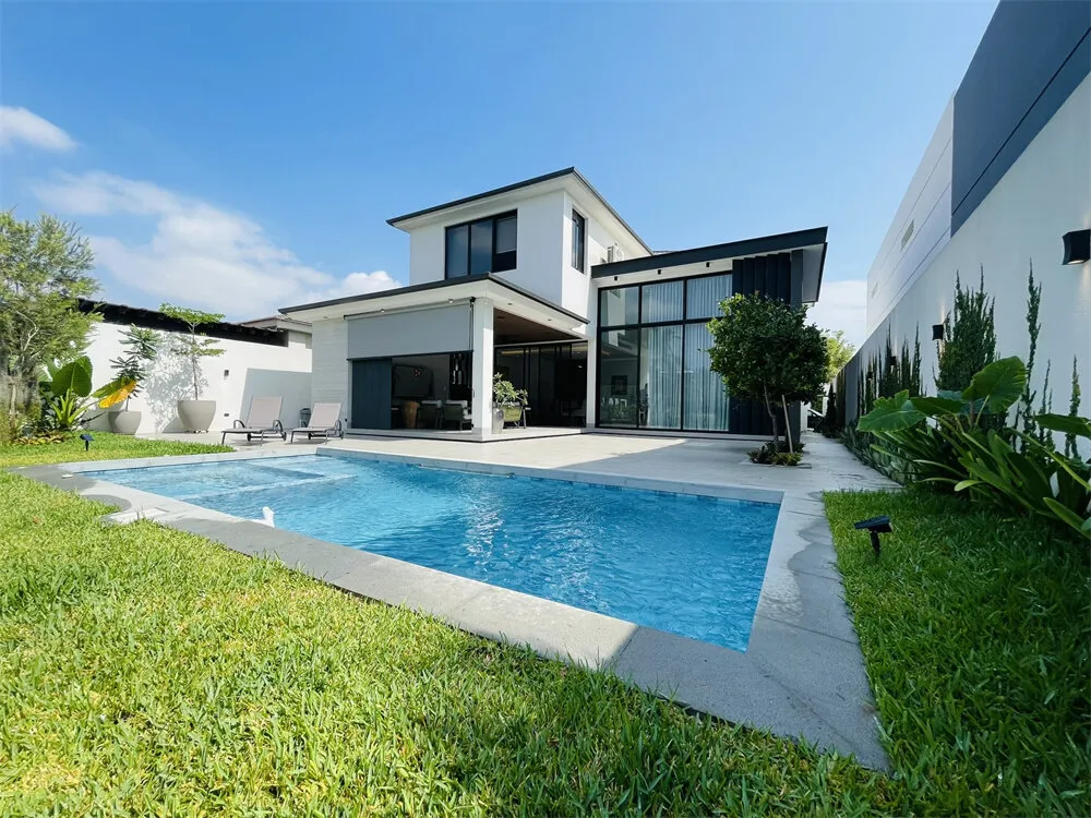 Biệt thự tối giản Mocoli House trên đảo Mócoli, Ecuador